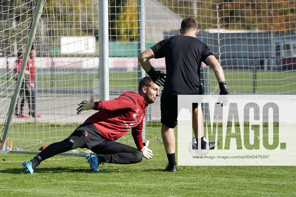 Fussball - 2. Fussball-Bundesliga - Saison 2019 2020 - 1. FC Nürnberg Nuernberg FCN Club - Training - - Soccer 2 Soccer Bundesliga Season 2019 2020 1 FC Nuremberg Nuremberg FCN Club, Deutschland, Nuernberg, Sportpark Valznerweiher - Andreas Lukse 30 DFL REGULATIONS PROHIBIT ANY USE OF PHOTOGRAPHS AS IMAGE SEQUENCES AND OR QUASI-VIDEO.