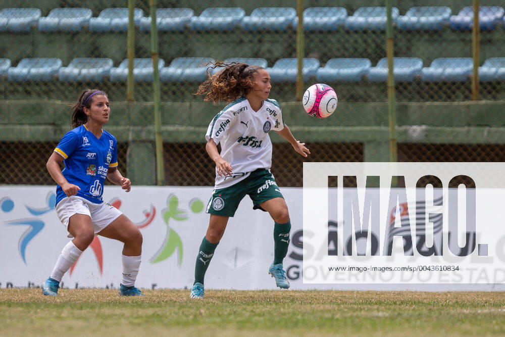 São José x Palmeiras VINHEDO, SP - 19.10.2019: SÃO JOSÉ X PALMEIRAS - Paulista Women& 39;s Football Cup - Sao Jose and Palmeiras draw 1-1 in the return game, the result leads Palmeiras to the decision against the Sao Paulo team. The match took place this Saturday morning, October 19, in Vinhedo. (Photo: Van Campos Fotoarena) x1816167x VanxCampos