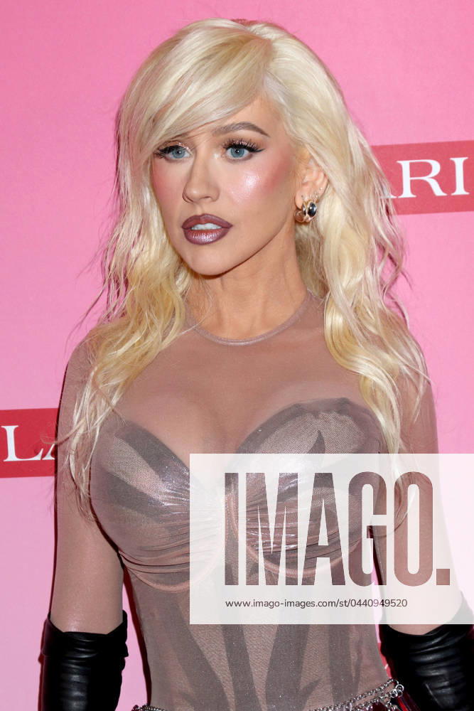 LOS ANGELES - MAR 15: Christina Aguilera at the Clarins New Product Launch Party on the Private Residence on March 15, 2024 in Los Angeles, CA Los Angeles USA - ZUMAb170 20240315_aap_b170_069