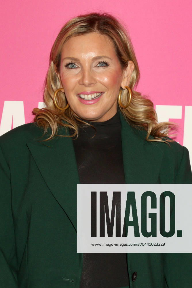 LOS ANGELES - JAN 29: June Diane Raphael at the Scrambled Premiere at the AMC Theaters on January 29, 2024 in Century City, CA. Century City USA - ZUMAnc22 20240129_zaa_nc22_048