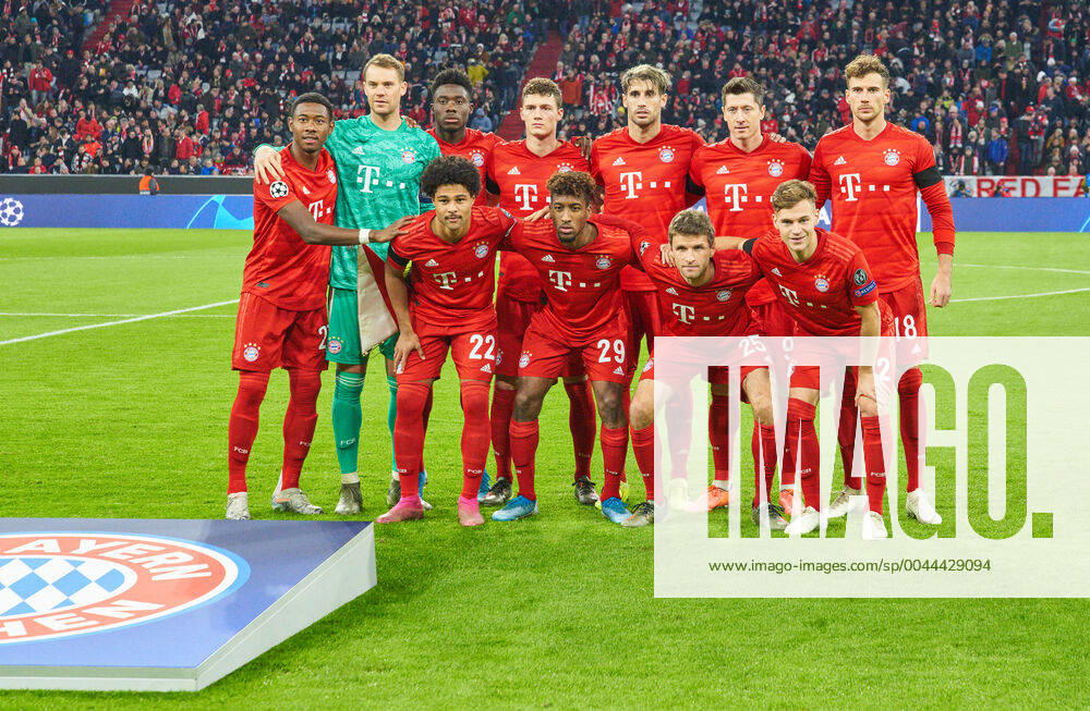 Champions League, Munich-Piraeus, Munich November 6, 2019. Team photo: Manuel NEUER, FCB 1 Benjamin PAVARD, FCB 5 Javi MARTINEZ, FCB 8 Robert LEWANDOWSKI, FCB 9 Leon GORETZKA, FCB 18 Alphonso DAVIES, FCB 19 Serge GNABRY, FCB 22 Thomas MUELLER, MÜLLER, FCB 25 David ALABA, FCB 27 Kingsley COMAN, FCB 29 Joshua KIMMICH, FCB 32 FC BAYERN MUNICH - OLYMPIACOS PIRAEUS 2-0 UEFA Football Champions League , Munich, November 06, 2019, Season 2019 2020, group stage ,group B, FCB, Reds, Bavaria, München