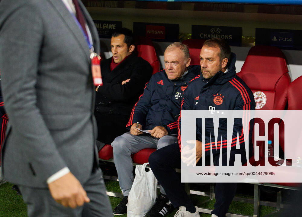 Champions League, Munich-Piraeus, Munich November 6, 2019. Hansi FLICK, FCB interims coach, team manager, Hermann GERLAND, (der Tiger) FCB assistant coach, Leiter des FCB Campus , Hasan ( Brazzo ) Salihamidzic, FCB director FC BAYERN MUNICH - OLYMPIACOS PIRAEUS 2-0 UEFA Football Champions League , Munich, November 06, 2019, Season 2019 2020, group stage ,group B, FCB, Reds, Bavaria, München