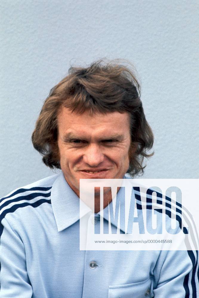 Torwart Sepp Maier (Deutschland) - Fototermin Fußball WM Herren Weltmeisterschaft 1974, Nationalmannschaft, Nationalteam, Nationaltrikot Porträt Berlin
