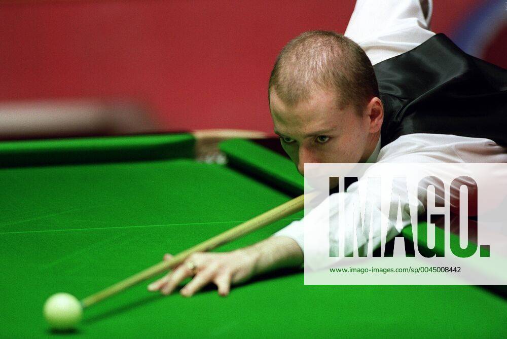Graeme Dott Scotland 18 April 2000