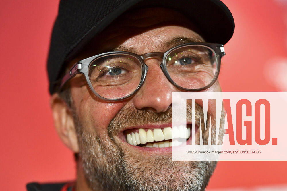 KW51 (191221) -- DOHA, Dec. 21, 2019 (Xinhua) -- Liverpool s head coach Juergen Klopp attends a press conference, PK, Pressekonferenz in Doha, Qatar, Dec. 20, 2019. Liverpool will face Flamengo in their FIFA Club World Cup Qatar 2019 final match on Dec. 21, 2019. (Photo by Nikku Xinhua) (SP)QATAR-DOHA-FIFA CLUB-WORLD CUP-LIVERPOOL-PRESS CONFERENCE