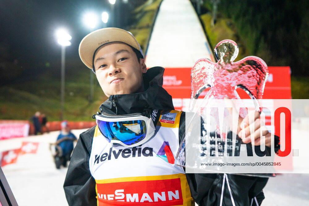 KW51 Viessmann FIS Skisprung Weltcup Engelberg 2019, 22.12.2019 Ryoyu Kobayashi(JPN) beim Viessmann FIS Skisprung Weltcup am 22.12.2019 in Engelberg (Obwalden).