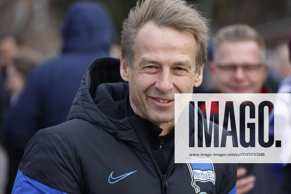 KW01 Berlin, Sportpark, GER, 1.FBL, Hertha BSC, Saison 2019 2020, Training, Foto:Jürgen Klinsmann, Chef Trainer