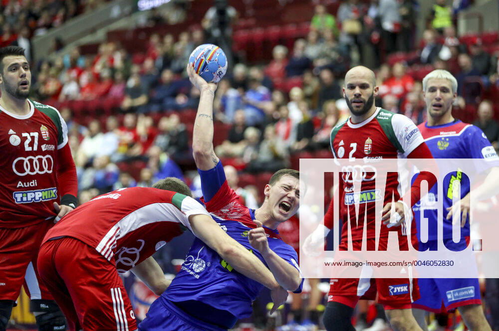 MALMO 20200111 Russia s Dmitrii Zhitnikov in action at the Hungarian defence line during the Men s EHF EURO 2020 Handball group E match preliminary round between Hungary and Russia in Malmo Arena Saturday Jan. 11, 2020. Photo Andreas Hillergren TT kod 10600 Malmo Sweden