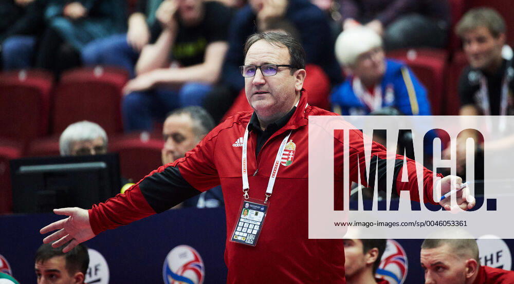 MALMO 20200111 The Hungarian head coach István Gulyás during the Men s EHF EURO 2020 Handball group E match preliminary round between Hungary and Russia in Malmo Arena Saturday Jan. 11, 2020. Photo Andreas Hillergren TT kod 10600 Malmo Sweden