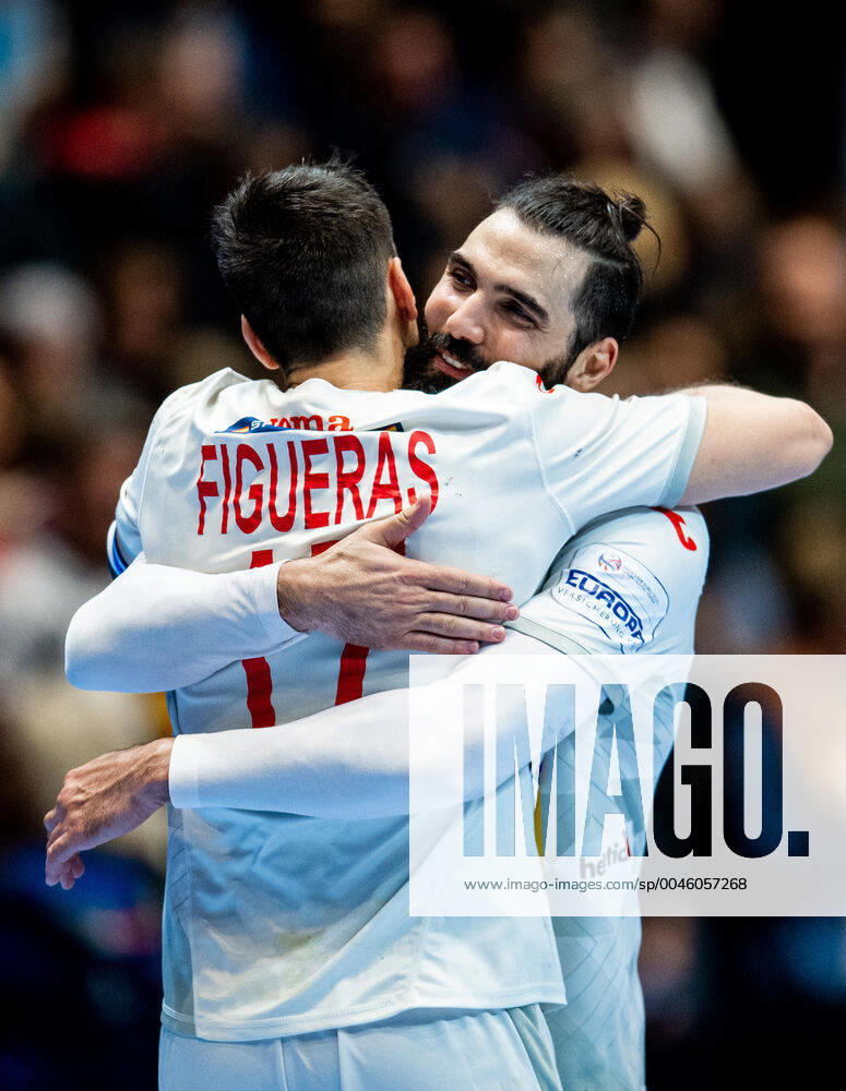 Adrià Figueras Trejo and Jorge Maqueda Peno of Spain celebrate after the EHF European Handball Championship match between Spain and Germany on January 11, 2020 in Trondheim. Photo: Vegard Wivestad Grott BILDBYRAN kod VG 170462 bbeng handball handball handboll handball-em 2020 european men?s handball championship 2020 em 2020 handbolls-em 2020 ehf euro 2020 spania spanien tyskland germany deutschland jubel