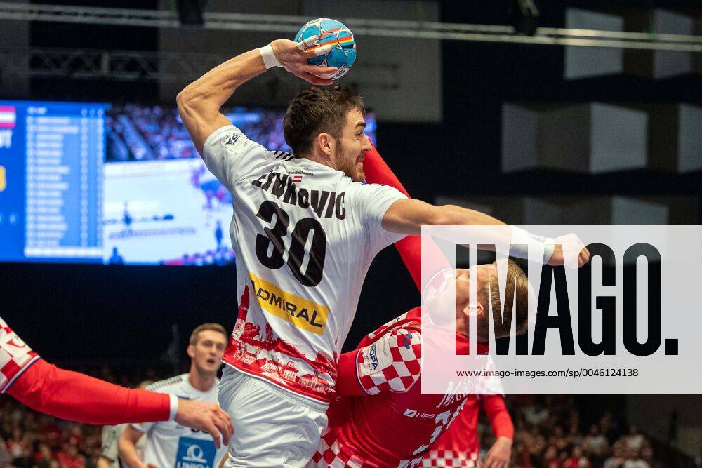 Handball Wien 16.01.2020 Europameisterschaft EM Zwischenrunde Kroatien (CRO) - Österreich (AUT) ZIVKOVIC Boris (Österreich, No.30)