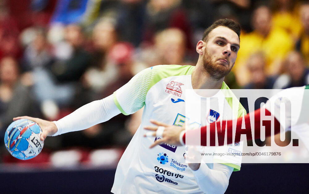 MALMOE 20200119 Slovenia s Borut Mackovsek during the Men s European Handball Championship main round Group 2 match between Slovenia and Hungary at Malmo Arena, Friday Jan. 19, 2020. Foto Andreas Hillergren TT kod 10600 Malmo Sweden