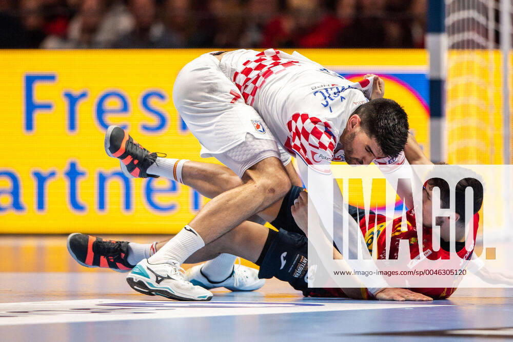 Luka Stepanic of Croatia and Alex Dujshebaev Dovichebaeva of Spain during the EHF European Handball Championship final between Spain and Croatia on January 26, 2020 in Stockholm.