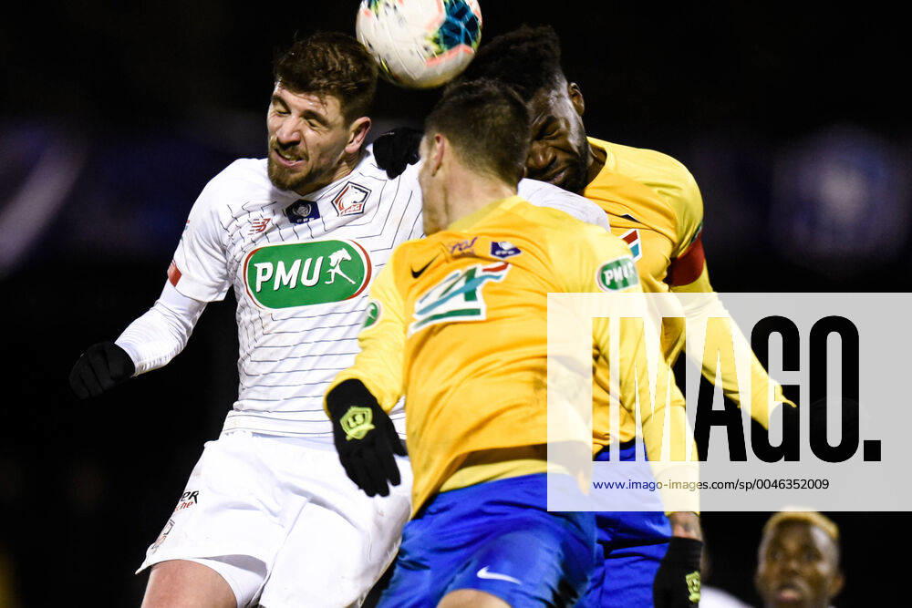 Xeka ( 8 - LOSC ) - Ismael Gace ( 4 - Epinal ) - FOOTBALL : SAS Epinal vs Lille OSC - Coupe de France - Epinal - 29 01 2020 FedericoPestellini Panoramic