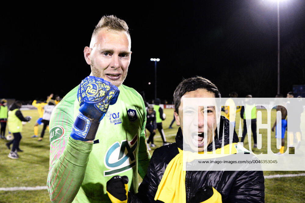 Idior Jerome ( 1 - Epinal ) - Joie des joueurs de l equipe du Epinal apres sa victoire - FOOTBALL : SAS Epinal vs Lille OSC - Coupe de France - Epinal - 29 01 2020 FedericoPestellini Panoramic