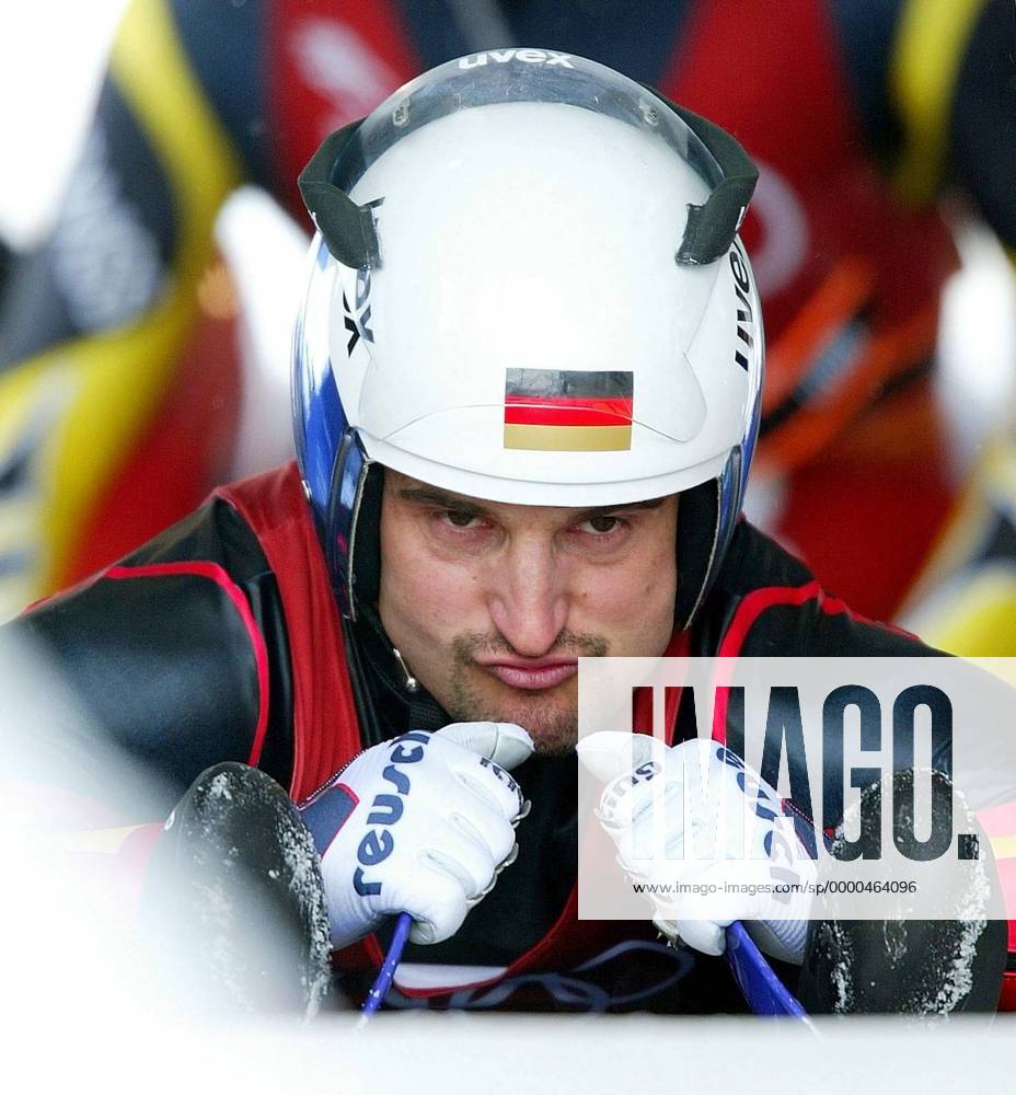 Georg Hackl (Deutschland) Rennrodeln OS Winter Herren Olympische Spiele 2002, Winterspiele, Olympia, Olympiade, Vdig, Einzelbild Utah Olympic Park Salt Lake City Konzentration,