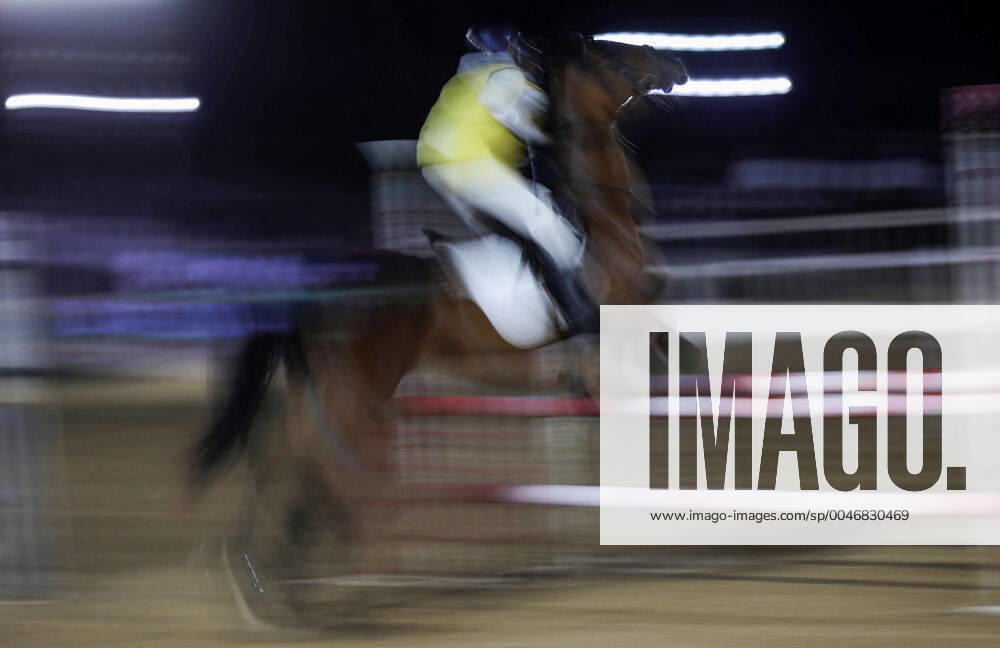 Gaza City, Gaza Strip, Palestinian Territory: A Palestinian horse rider on his horse jumps over a barrier during the first championship in jump barriers for the year 2020, on February 27, 2020 Middle East News - February 27, 2020 - ZUMAap3_ 97337382st