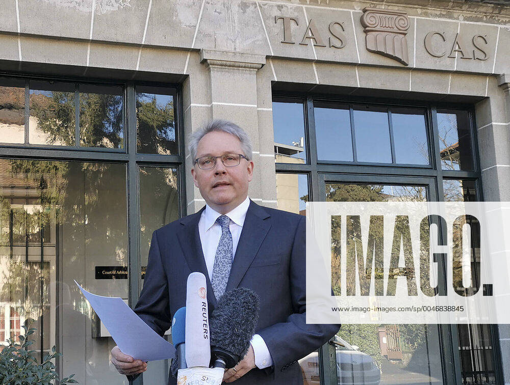 KW09 (200228) -- LAUSANNE, Feb. 28, 2020 -- Matthieu Reeb, secretary general of the Court of Arbitration for (CAS), announces the court s ruling in Lausanne, Switzerland, Feb. 28, 2020. Chinese Olympic and world swimming champion Sun Yang was handed an eight-year ban as the CAS upheld the World Anti-Doping Agency (WADA) s appeal on Friday. ) SWITZERLAND-LAUSANNE-CAS-CHINA-SUN YANG-RULING ChenxJunxia