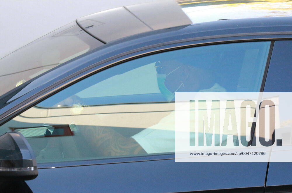 KW15 Jerome Boateng, im Dienstauto, auf dem Weg zum Training Fussball FC Bayern München 07.04.2020 Training
