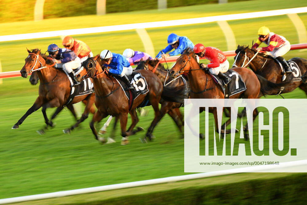 KW16 RACING ROYAL RANDWICK, A general view of race 9, the J C Decaux Handicap, on All Aged Stakes Day at Royal Randwick Racecourse in Sydney, Saturday, April 18, 2020. ( NO ARCHIVING, , NO USE IN BOOKS WITHOUT CONSENT SYDNEY NSW AUSTRALIA