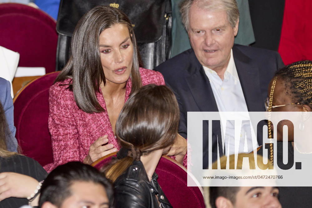 QUEEN LETIZIA of Spain attends the Emoci nArte concert by Princess of Girona Foundation at the Royal Theater Madrid Spain - ZUMAc260 20240506_zep_c260_021