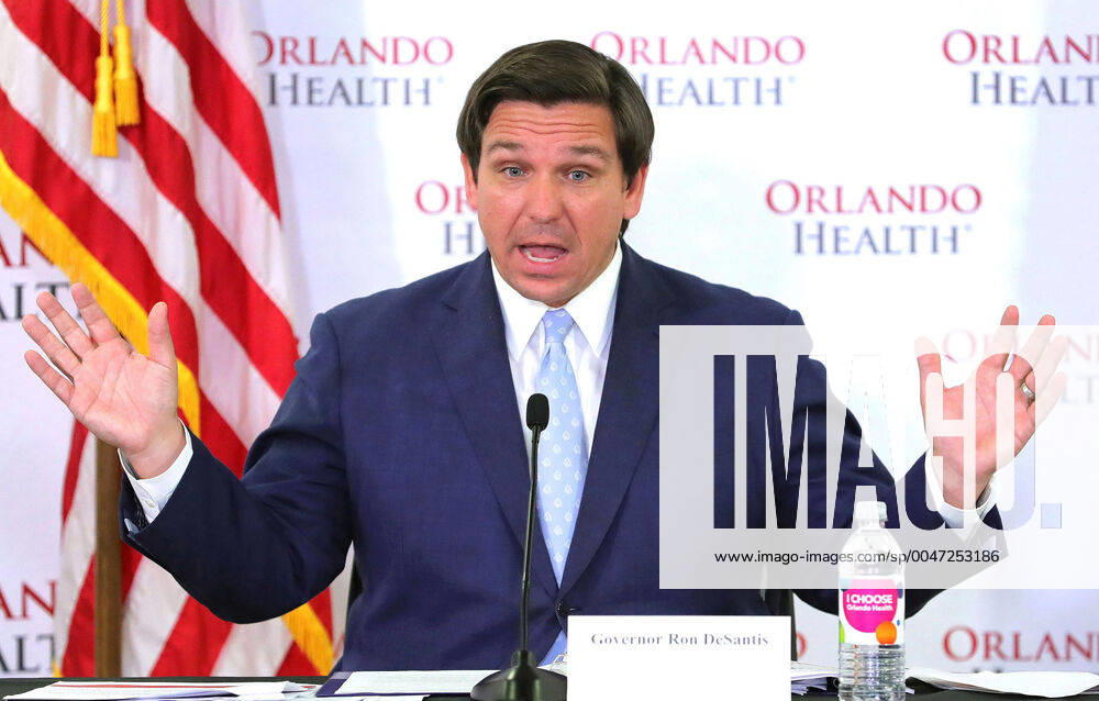 Florida Gov. Ron DeSantis during a news conference on the state s status in the coronavirus crisis, at Orlando Health s Orlando Regional Medical Center on April 26, 2020. Orlando USA - ZUMAm67_ 20200426_zaf_m67_020