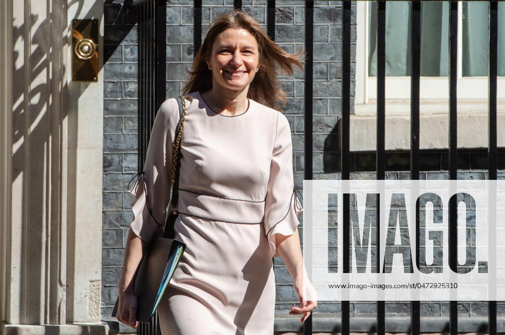 UK Culture Secretary LUCY FRAZER leaves Downing Street after a Cabinet Meeting. London United Kingdom - ZUMAk172 20240507_zip_k172_022