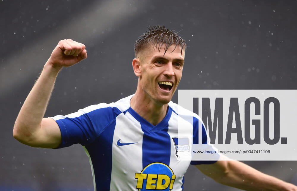 KW25 Krzysztof Piatek (Hertha BSC), jubelt nach dem 2:0 Hertha BSC Berlin - Bayer 04 Leverkusen 1. Bundesliga 2019 2020, 1. BL, 1. Bundesliga, DFL, Fußball, Fussball, soccer, Herren, Männer, Maenner, Deutschland, Germany Berlin, 20.6.2020, Olympiastadion