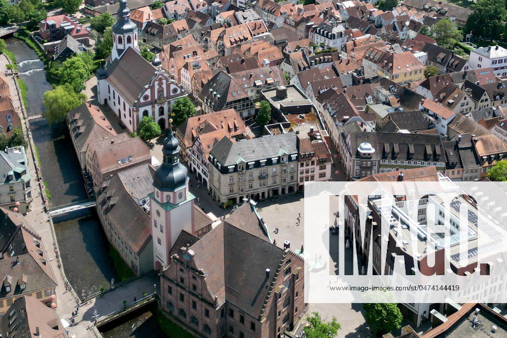 News Wirtschaft Reise, Ettlingen, emwirt v.l. Ettlingen Stadt Altstadt Kernstadt Rathaus Marktplatz Alb Ettlingen