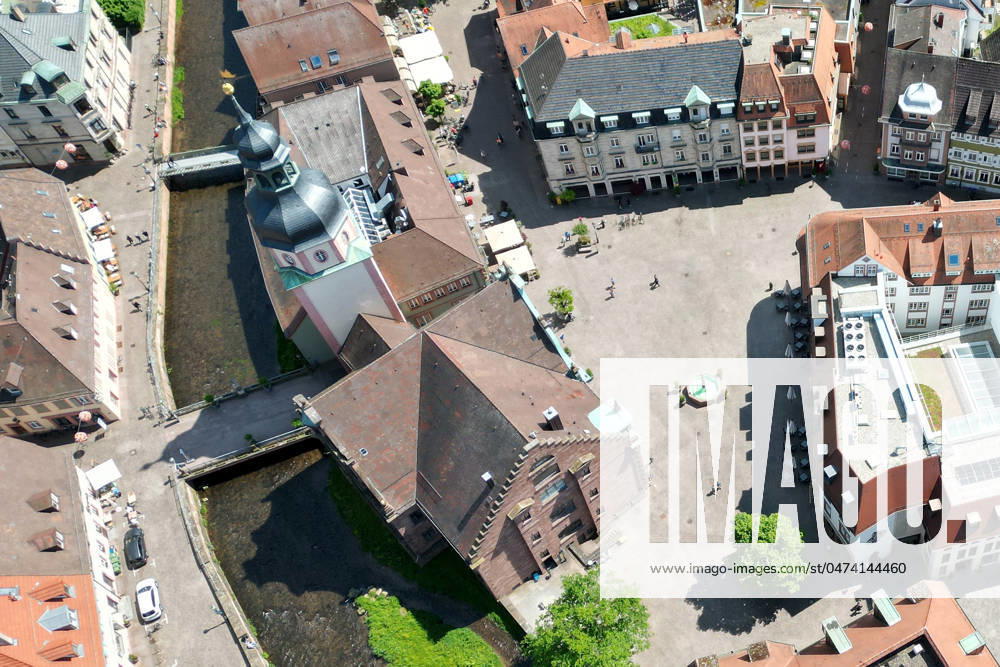 News Wirtschaft Reise, Ettlingen, emwirt v.l. Ettlingen Stadt Altstadt Kernstadt Rathaus Marktplatz Alb Ettlingen