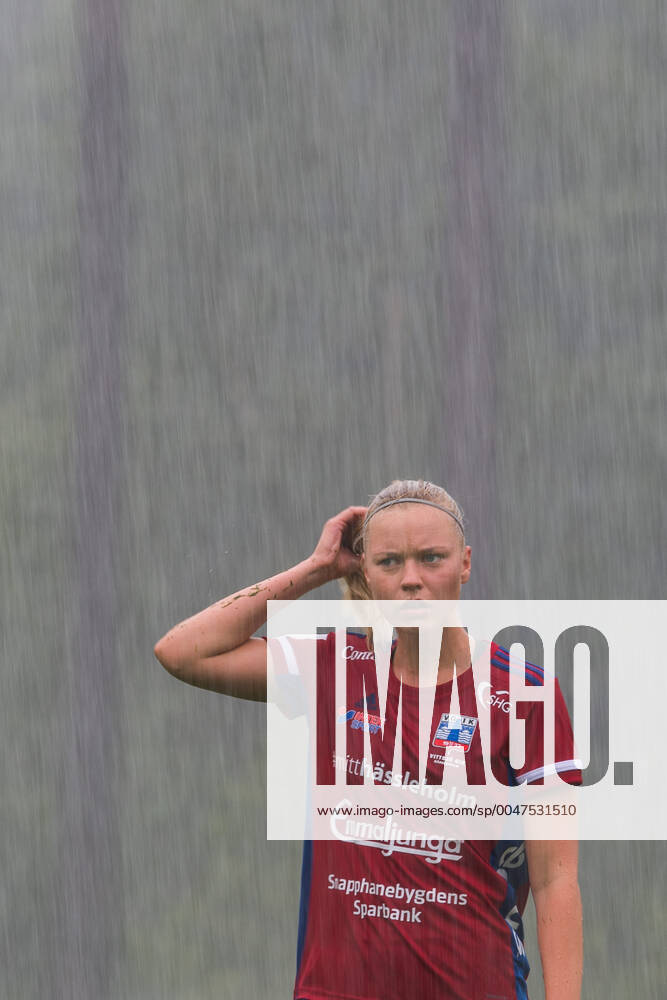 Vittsjös Kajsa Lind under fotbollsmatchen i Damallsvenskan mellan Vittsjö och Linköping den 5 juli 2020 i Vittsjö.