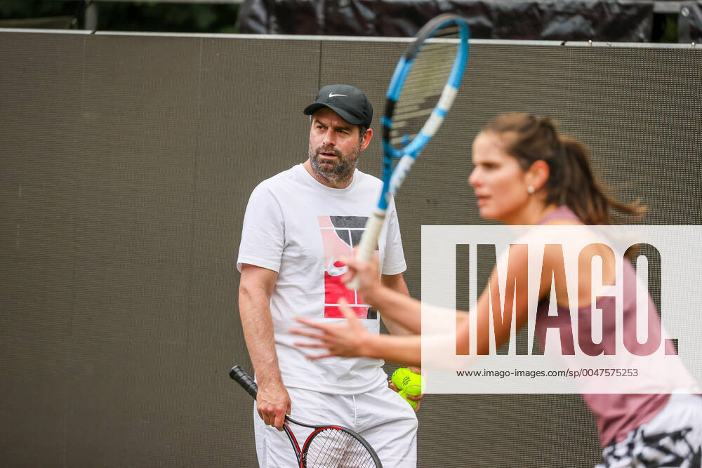 Raemin Sluiter - neuer Coach von Julia Görges, bett1ACES, Berlin, LTTC Rot-Weiß - Steffi-Graf-Stadion, 11.07.2020,