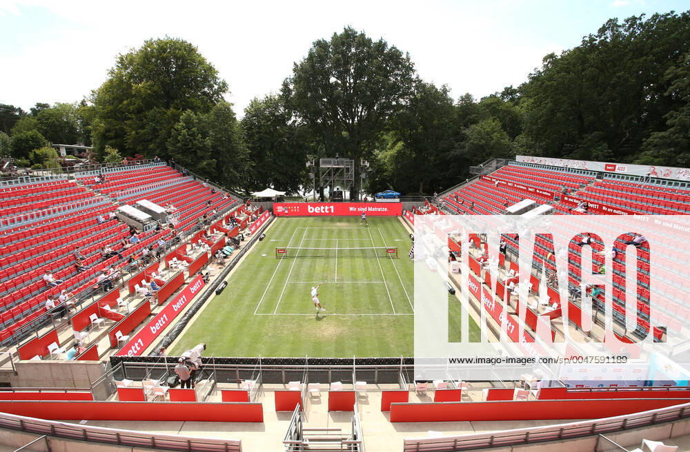 Roberto Bautista Agut (ESP) vs. Jan Lennard Struff (GER) Übersicht Centre Court Steffi Graf Stadion Tennis bett1Aces Herren Saison 2019 2020 13.07.2020