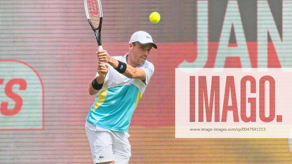 Spanier Roberto Bautista Agut, Tennis bett1aces - im LTTC Rot-Weiss e.V. - Steffi Graf Stadion, 13.07.2020, GER, Berlin, Tennis bett1aces , 13.07.2020 Berlin