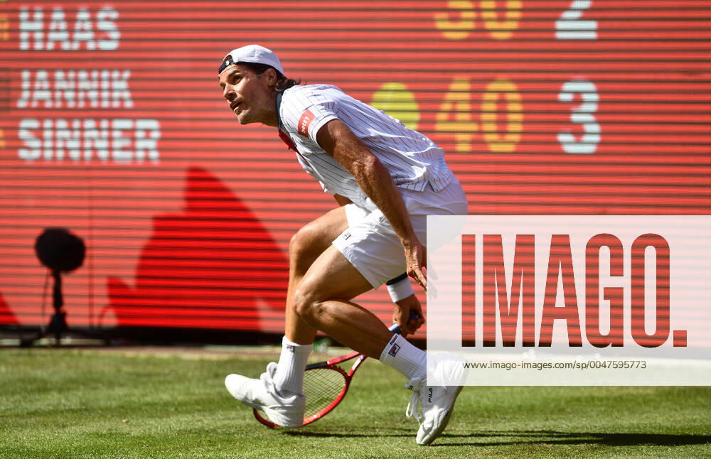 Tommy Haas (GER) Tommy Hass (GER) vs Jannik Sinner (ITA) Bett1ACES-Tennisturnier Tennis-Tournament, Tennisturnier, Damen und Herren auf LTTC Tot-Weiss Anlage im Steffi-Graf-Stadion Berlin