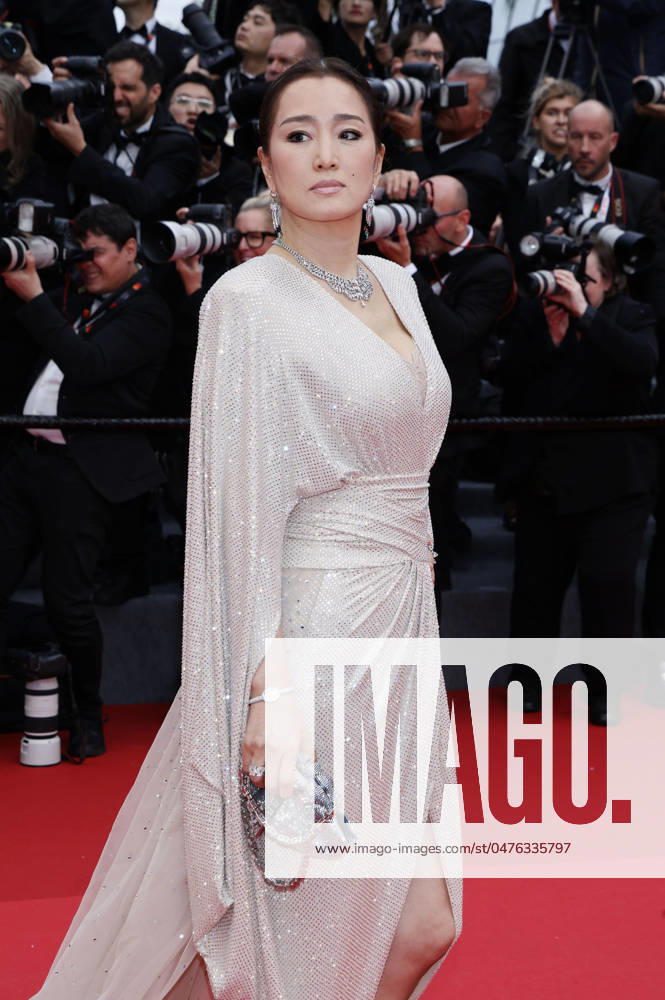 Gong Li bei der Opening Ceremony mit der Premiere des Kinofilms Le deuxieme acte The Second Act auf dem Festival de Cannes 2024 77. Internationale Filmfestspiele von Cannes im Palais des Festivals. Cannes
