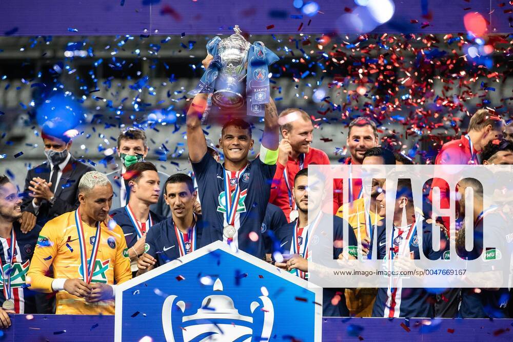 KW30 Paris Saint Germain s players celebrate with the trophy on the podium after winning the Coupe de France soccer final match between Paris Saint Germain (PSG) and AS Saint Etienne, in Saint-Denis near Paris, France