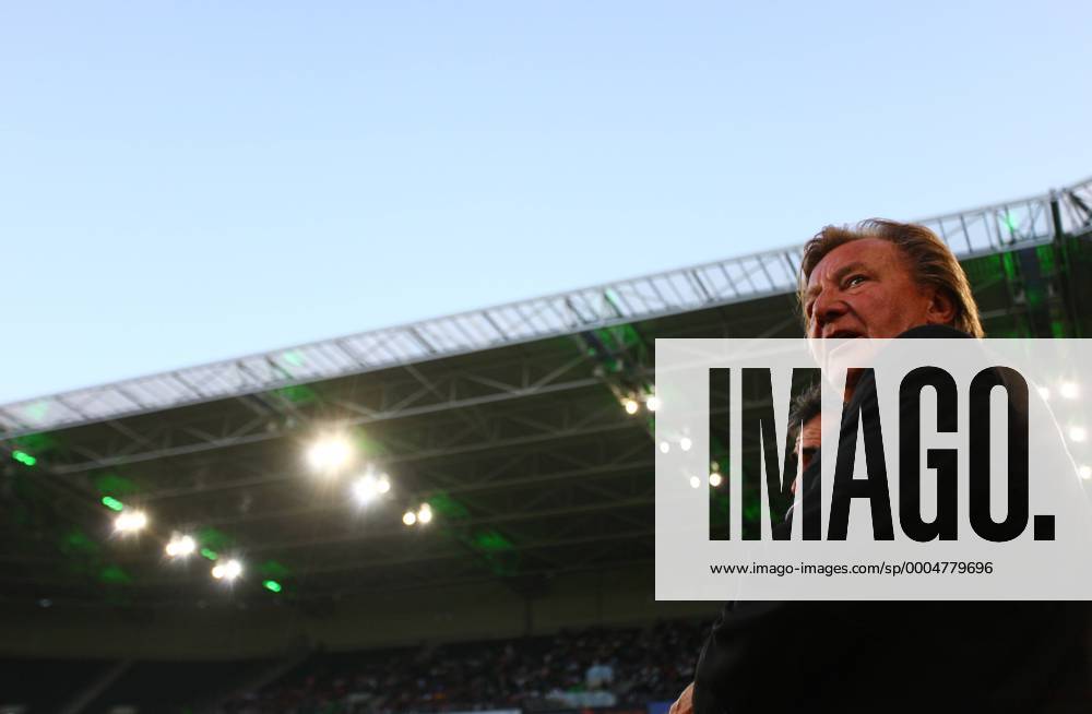 Mönchengladbach, Deutschland, 1.Fussball Bundesliga - Saison 2009 2010,- FSV Mainz 05, Der Mainzer Präsident Harald Strutz