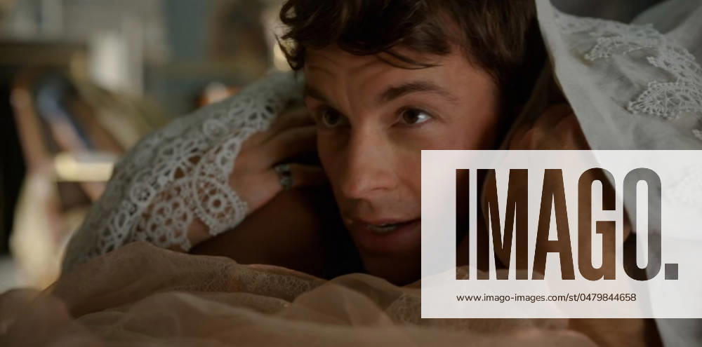 Jonathan Bailey and Simone Ashley Los Angeles.CA.USA. Jonathan Bailey and Simone Ashley in a scene in the (C) Netflix romantic drama Bridgerton TV) (2024) S3E1 Season 3 Start date:2020 The series about the adventures of eight families set in the early 19th century England. LMK112-200524-001 Supplied by LMKMEDIA. Editorial Only. Landmark Media is not the copyright owner of these Film or TV stills but provides a service only for recognised Media outlets.