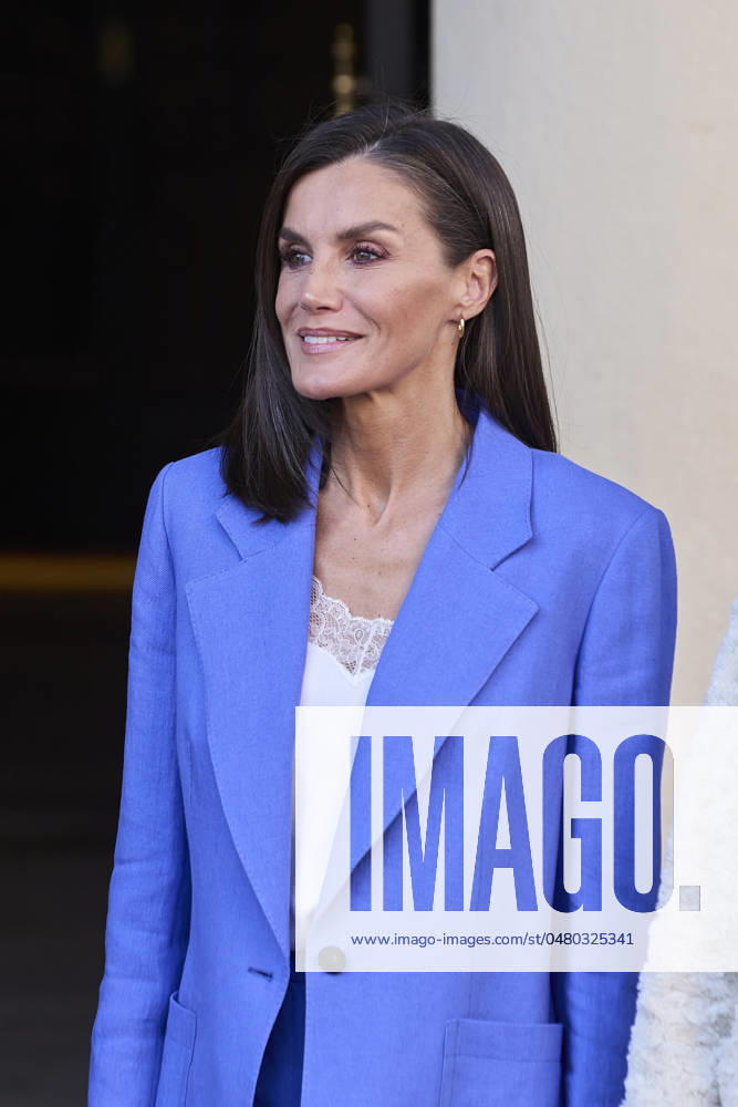 QUEEN LETIZIA of Spain arrives at the premiere of the documentary Science of Women of Africa at the Palacio de la Prensa cinema Madrid Spain - ZUMAc260 20240523_zep_c260_031