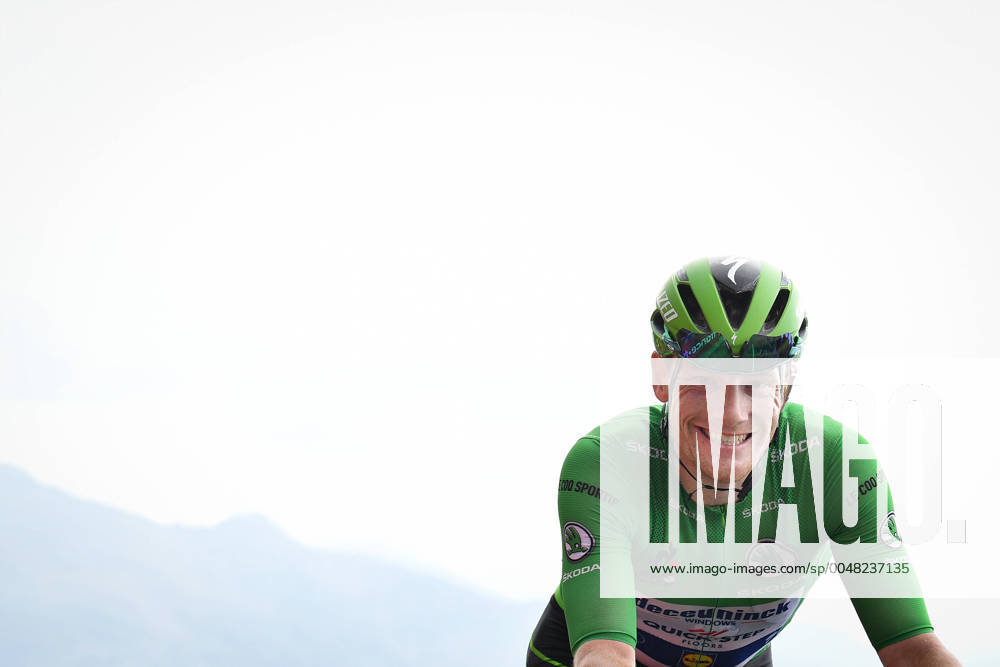 Sam Bennett of Deceuninck - Quick - Step wearing the green jersey pictured in action during stage 17 of the 107th edition of the Tour de France cycling race from Grenoble to Meribel Col de la Loze (170 km), in France, Wednesday 16 September 2020. This year s Tour de France was postponed due to the worldwide Covid-19 pandemic. The 2020 race starts in Nice on Saturday 29 August and ends on 20 September. DAVIDxSTOCKMAN x2545123x