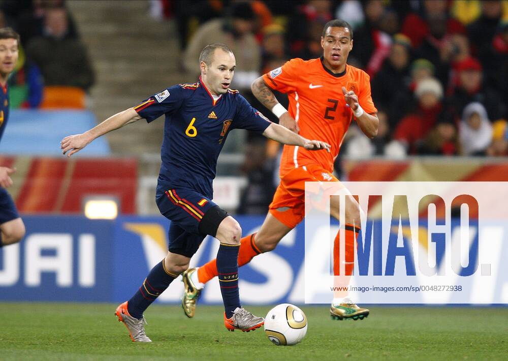 Andres Iniesta Gregory Van Der Wiel Netherlands V Spain Netherlands V Spain, FIFA World Cup, WM, Weltmeisterschaft, Fussball Final Soccer City, Johannesburg, South Africa 11 July 2010 Andres Iniesta & Gregory Van Der Wiel Netherlands V Spain Netherlands V Spain, Fifa World Cup Final Soccer City, Johannesburg, South Africa 11 July 2010 Andres INIESTA & Gregory VAN DER WIEL NETHERLANDS V SPAIN