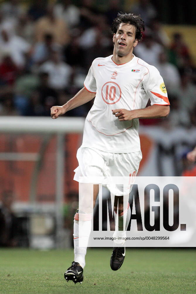 Ruud Van Nistelrooy Holland & Manchester United, ManU FC Portugal V Holland Jose Avalade Staium,Lisbon,Portugal 30 June 2004