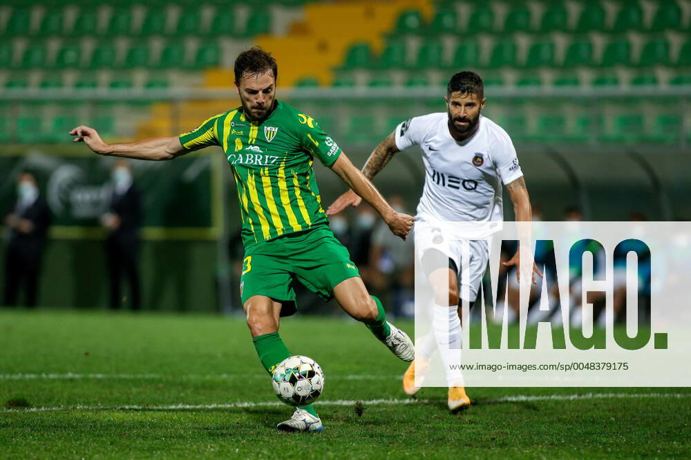 FOOTBALL Yohan Tavares, Tondela player, in Tondela 1 - Rio Ave 1, round 01 of Liga NOS, portuguese league 2020 21. Stadium Joao Cardoso, in Tondela, Viseu, Portugal. Sunday, September 20 th 2020. TONDELA VISEU PORTUGAL ESTÃDIO JOoO CARDOSO