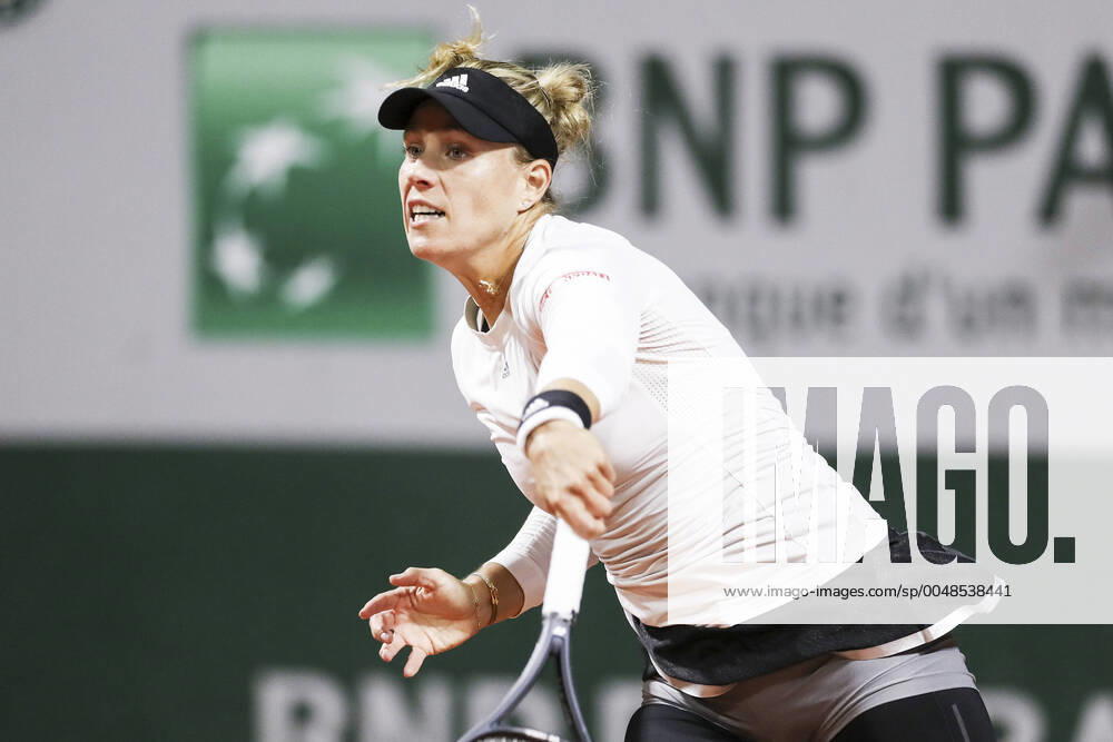 KW40 TENNIS - WTA, Tennis Damen French Open 2020 PARIS,FRANCE,28.SEP.20 - TENNIS - WTA Tour, French Open, Roland Garros, Grand Slam. Image shows Angelique Kerber (GER). GEPAxpictures xPatrickxSteiner