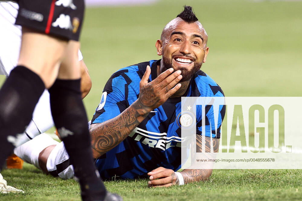 KW40 Arturo Vidal of FC Internazionale reacts during the Serie A football match between Benevento Calcio and FC Internazionale at Ciro Vigorito Stadium in Benevento (Italy), September 30th, 2020. Photo Cesare Purini Insidefoto cesarexpurini