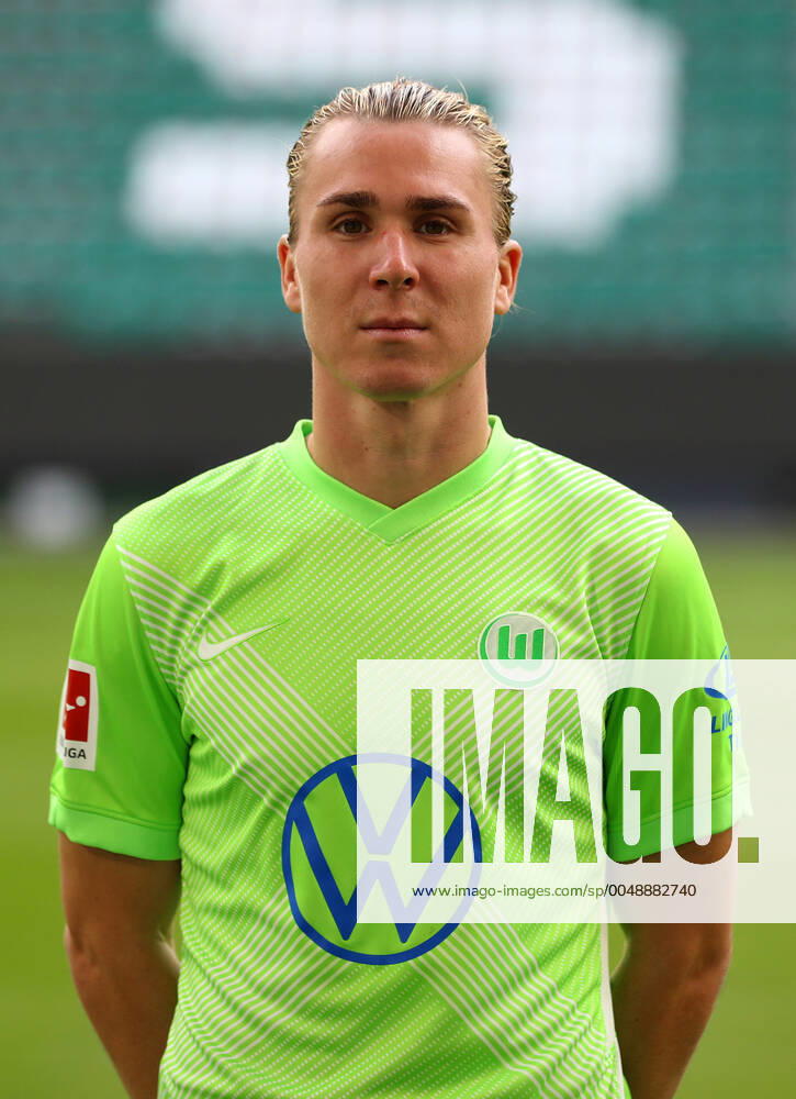 Felix Klaus; VfL Wolfsburg; 1.BL, Porträttermin 2020 2021, Wolfsburg