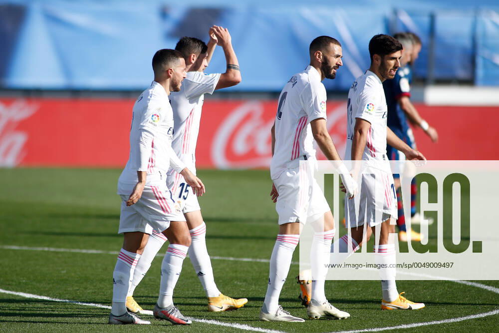 Federico Valverde of Real Madrid celebrates a goal during the spanish league, La Liga Santander, football match played between Real Madrid and SD Huesca at Alfredo Di Stefano stadium on October 31, 2020, in Valdebebas, Madrid, Spain. Valdebebas SPAIN - ZUMAa181 20201031_zaa_a181_125
