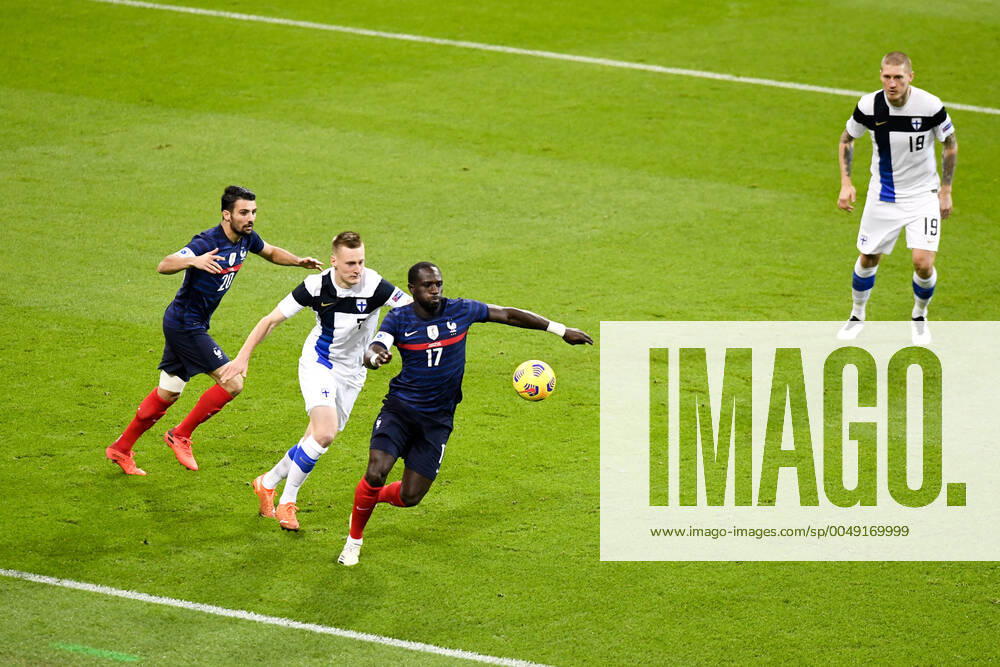 20 LEO DUBOIS (FRA) - 07 RASMUS KARJALAINEN (FIN) - 17 MOUSSA SISSOKO (FRA) FOOTBALL : France vs Finlande - Match Amical - 11 11 2020 FEP Panoramic