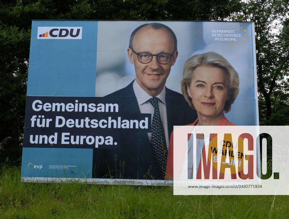 Europawahl 6.bis 9. Juni 2024,Wahlplakate der Parteien SPD,CDU,GRUENE,FDP. Alle fünf Jahre wählen die Bürgerinnen und Bürger der Europäischen Union die Mitglieder des Europäischen Parlaments.Bei der Europawahl wählen die Bürgerinnen und Bürger der Länder der Europäischen Union die Mitglieder des Europäischen Parlaments ( MdEP ).Wahlplakat der CDU mit Friedrich Merz und Ursula von der Leyen,fotografiert am 01.06.2024 in Mülheim an der Ruhr,Stadt im Ruhrgebiet im Bundesland Nordrhein-Westfalen ( NRW ). Â